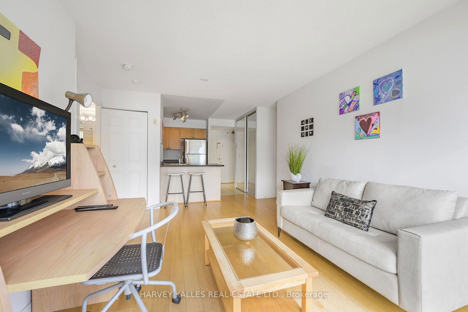 311 Richmond St E, unit 1009 for sale