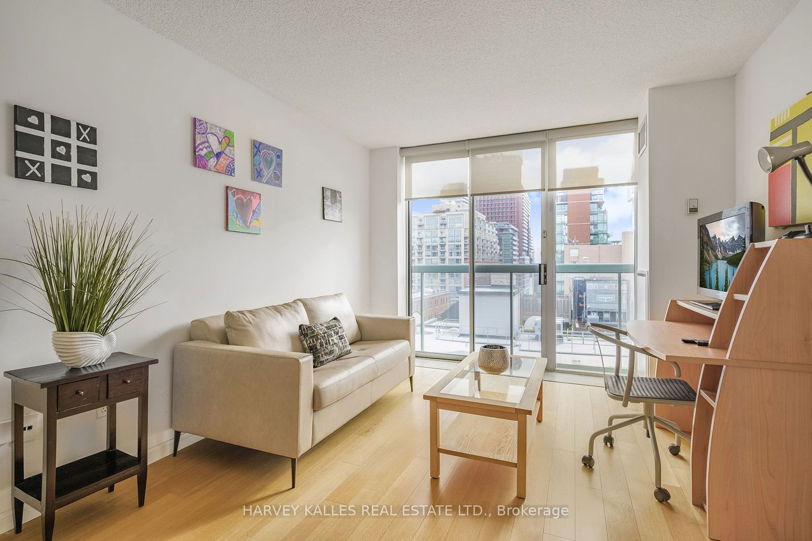 311 Richmond St E, unit 1009 for sale