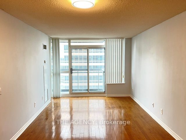 18 Parkview Ave, unit 1601 for rent