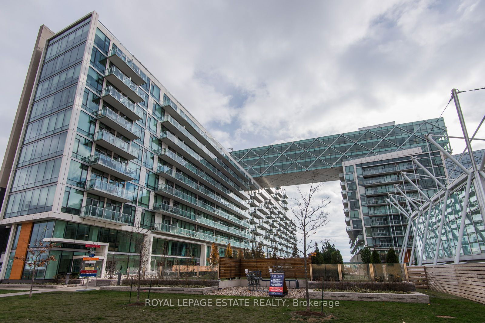 39 Queens Quay E, unit 329 for rent