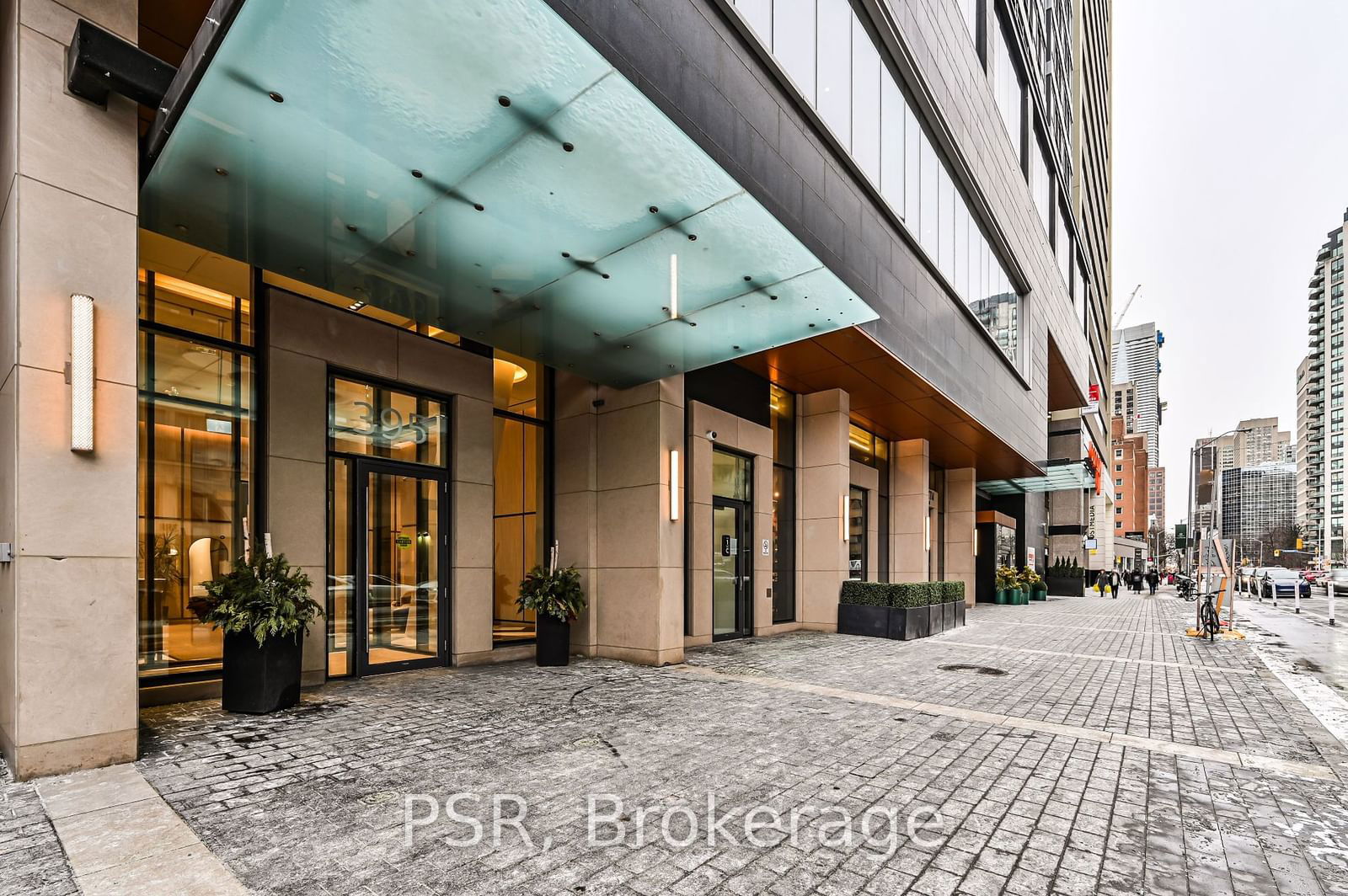 395 Bloor St E, unit 4409 for sale