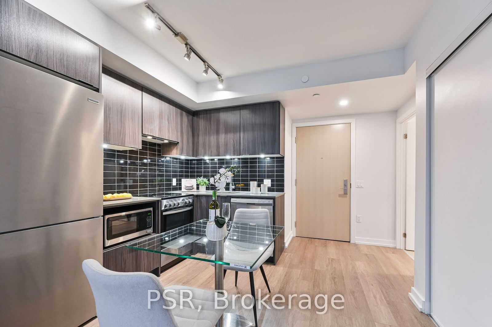 395 Bloor St E, unit 4409 for sale