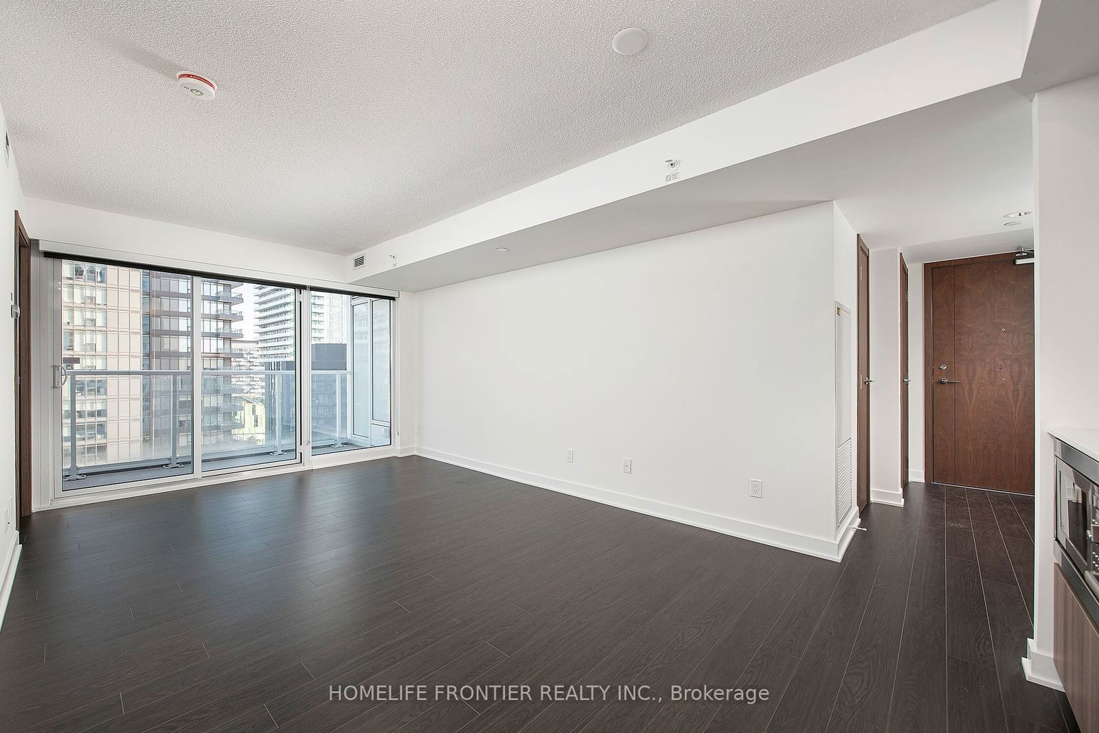 19 Bathurst St, unit 1103 for rent