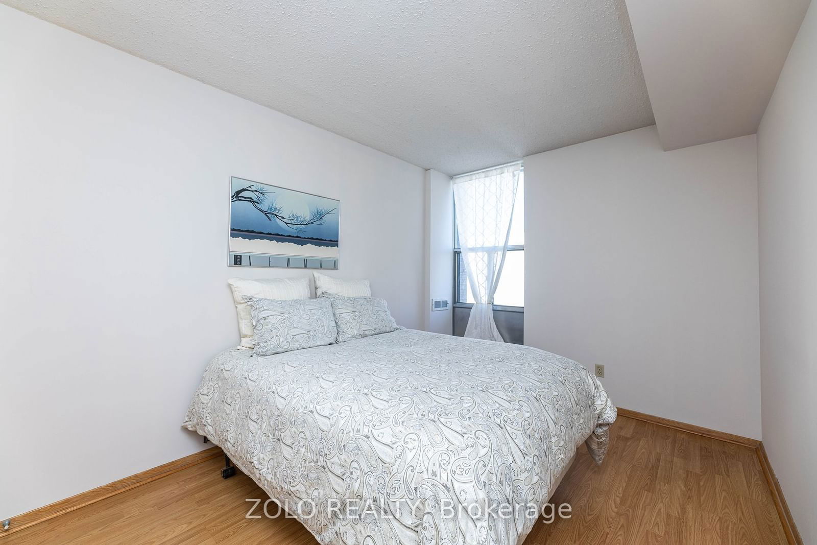 20 Fashion Roseway, unit 516 for sale