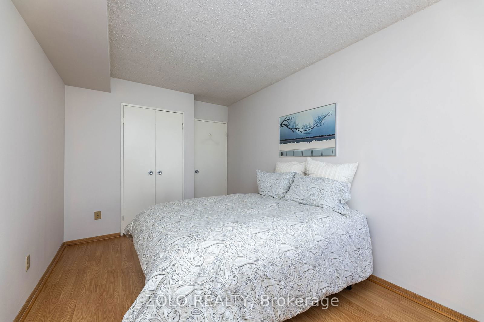 20 Fashion Roseway, unit 516 for sale