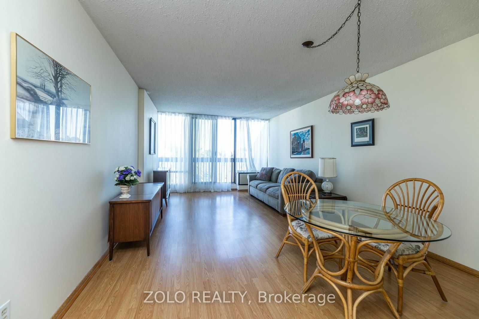 20 Fashion Roseway, unit 516 for sale