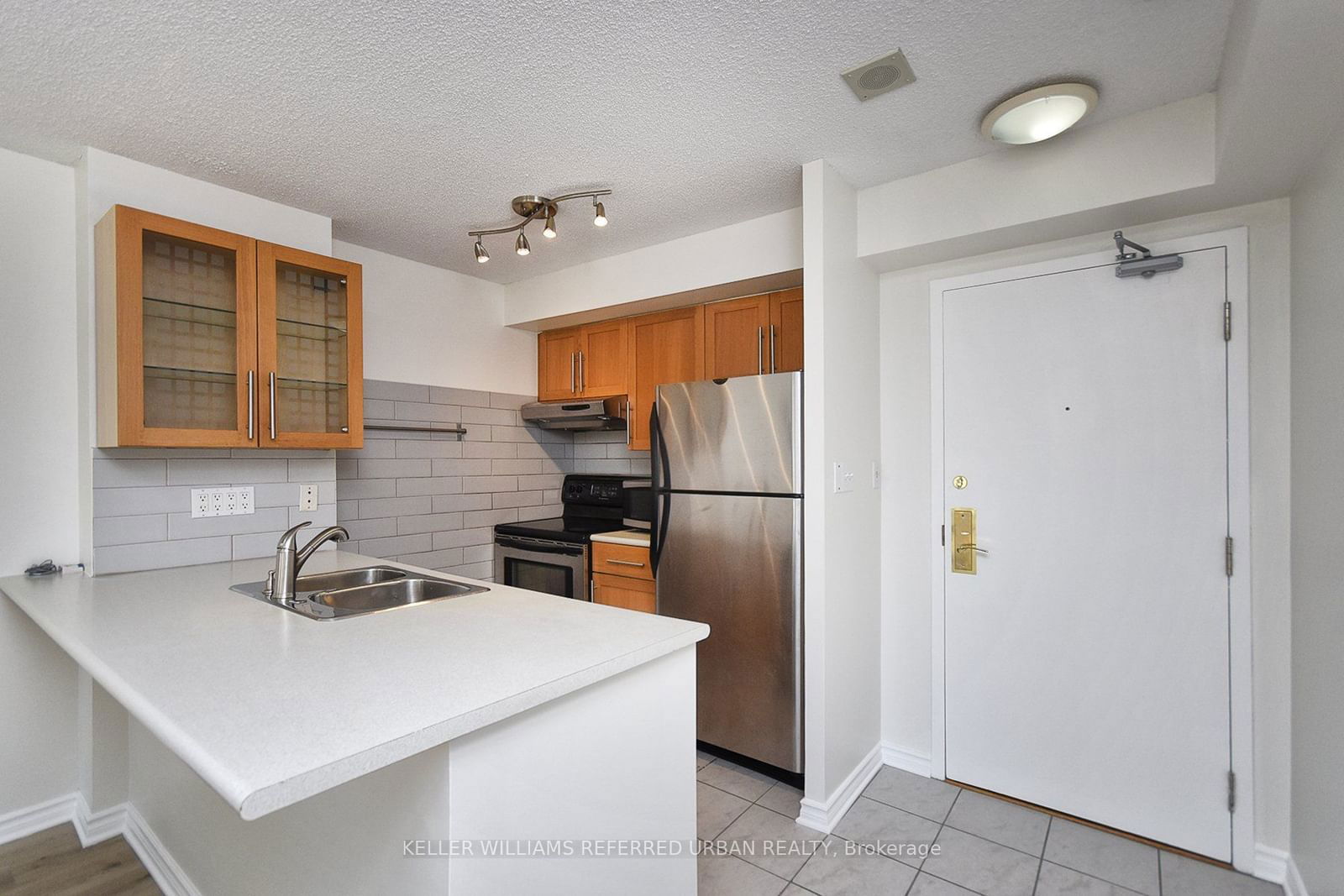 25 Grenville St, unit 1203 for rent