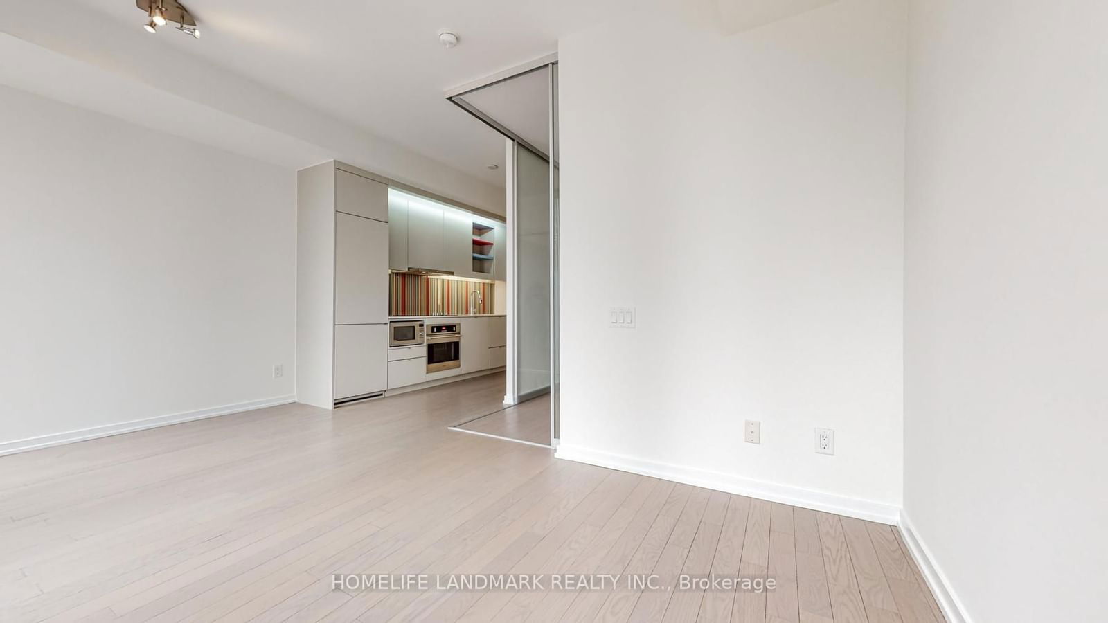 101 Peter St, unit 2505 for sale