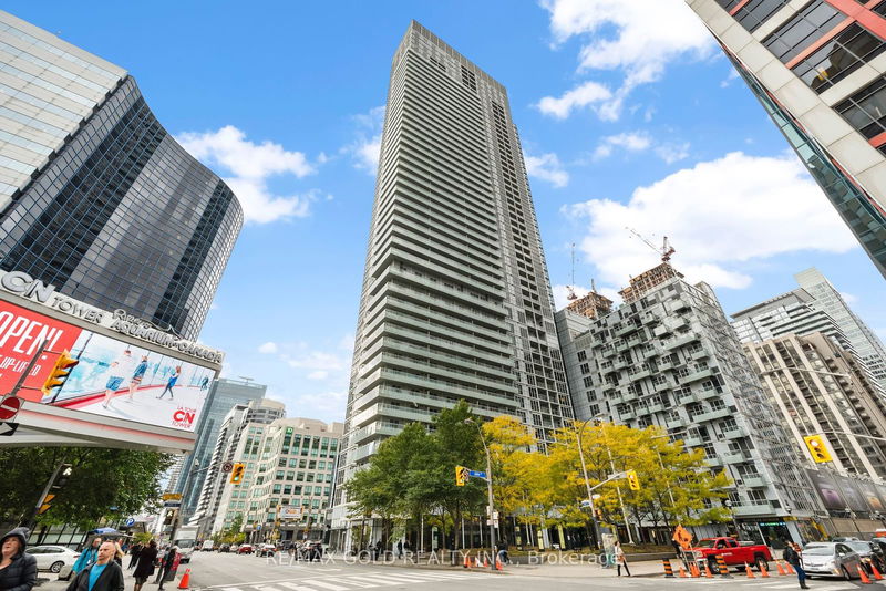 300 Front St W, unit 3712 for rent