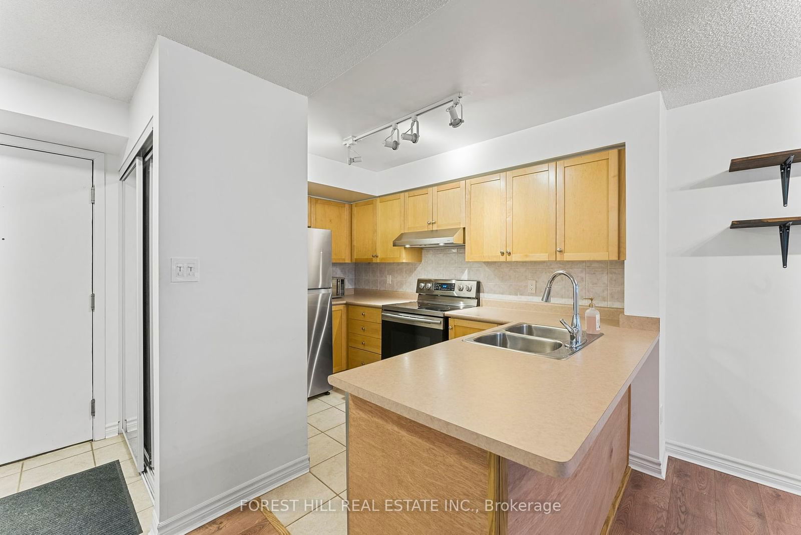 323 Richmond St E, unit 323 for rent