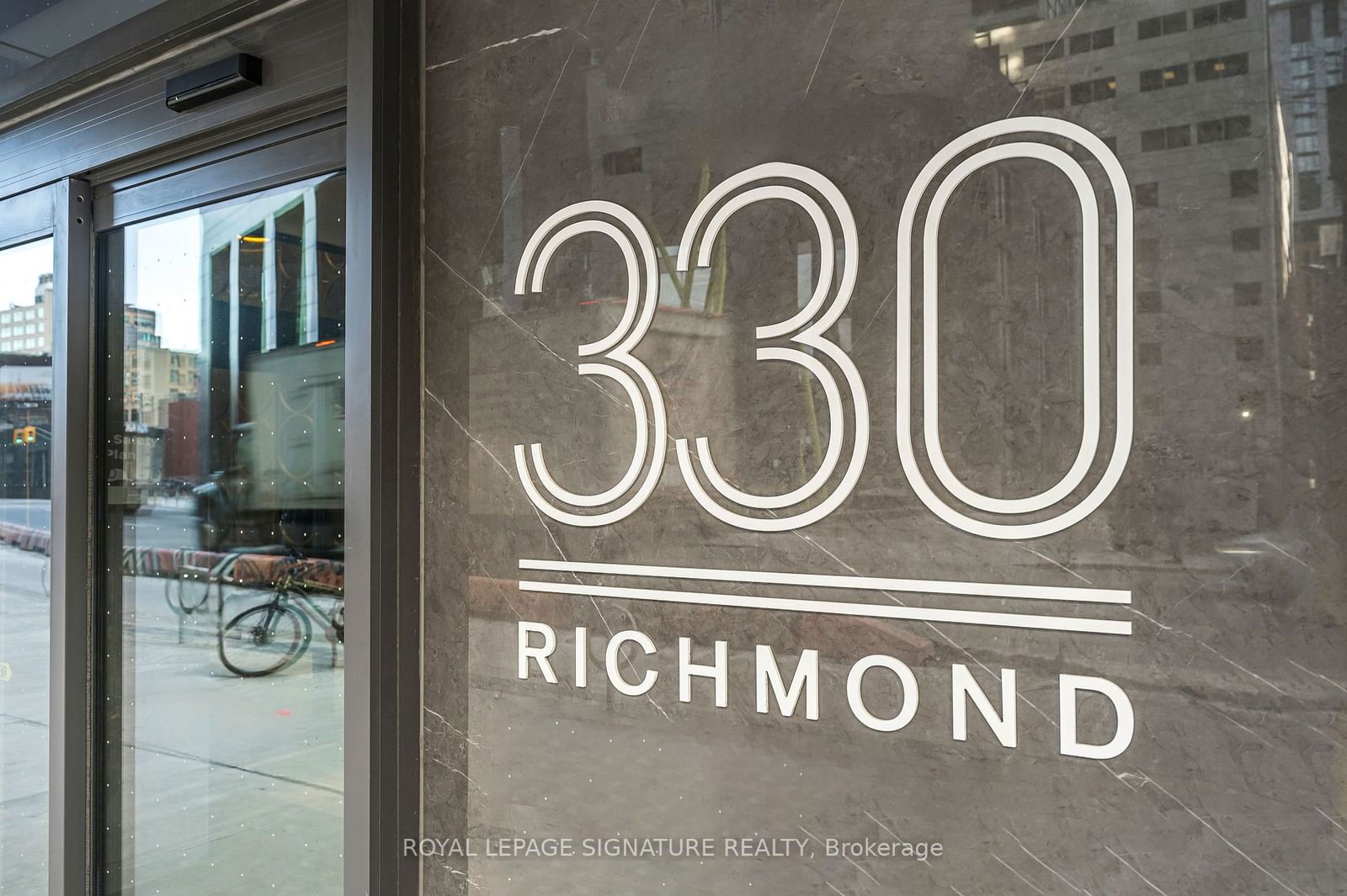 330 Richmond St W, unit 1505 for rent