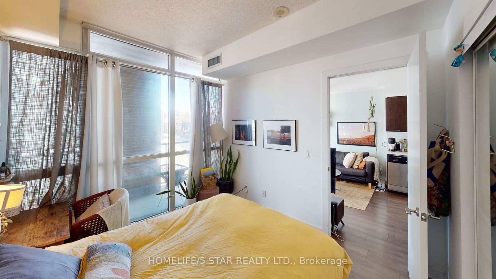 169 Fort York Blvd, unit 308 for sale