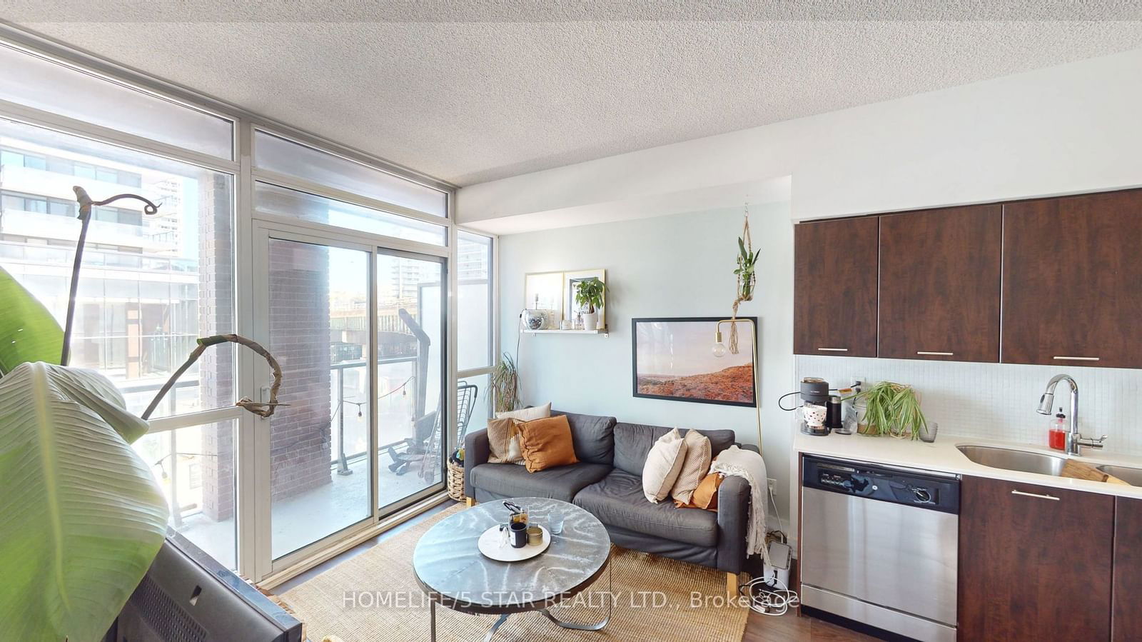 169 Fort York Blvd, unit 308 for sale