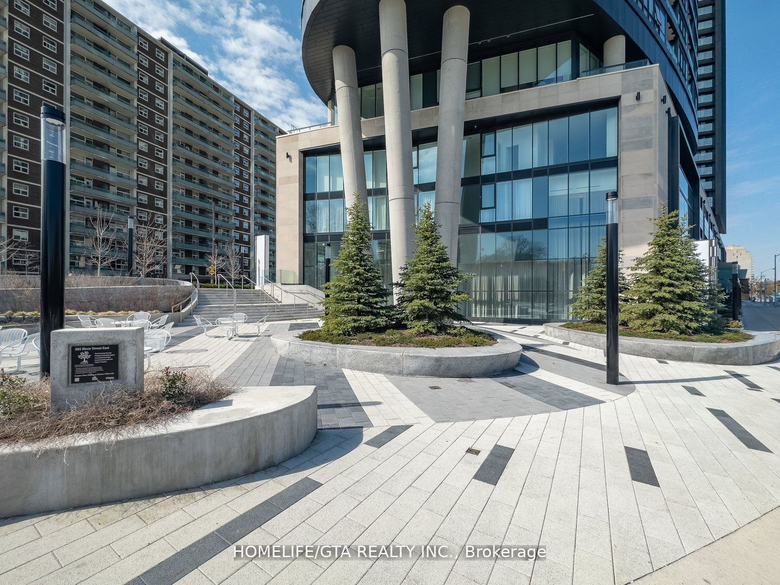 585 Bloor St E, unit 2524 for rent