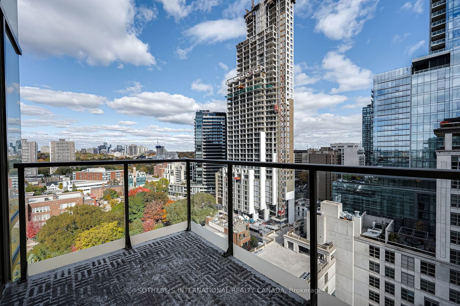 80 & 100 Yorkville Residences, Downtown, Toronto