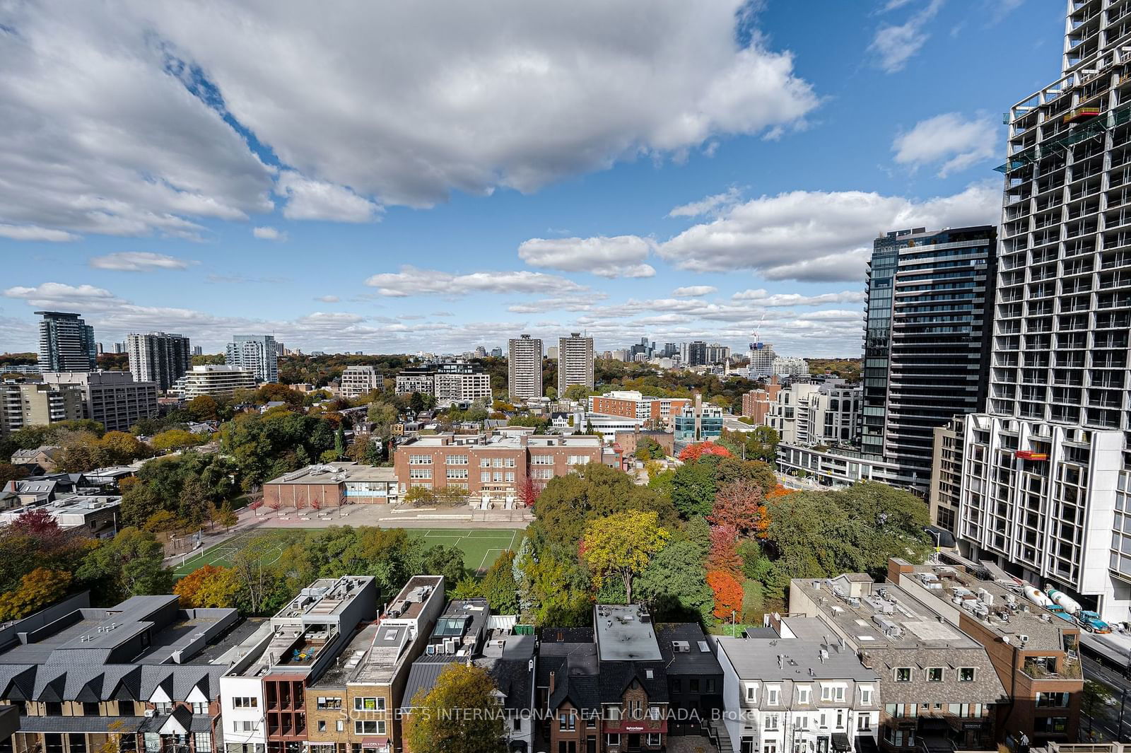 80 & 100 Yorkville Residences, Downtown, Toronto