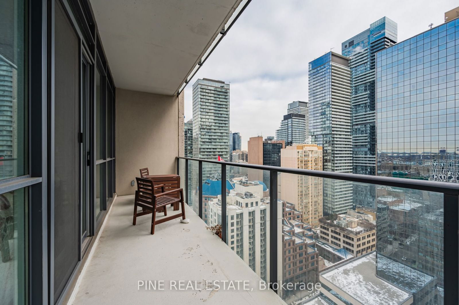 770 Bay St, unit 2602 for rent