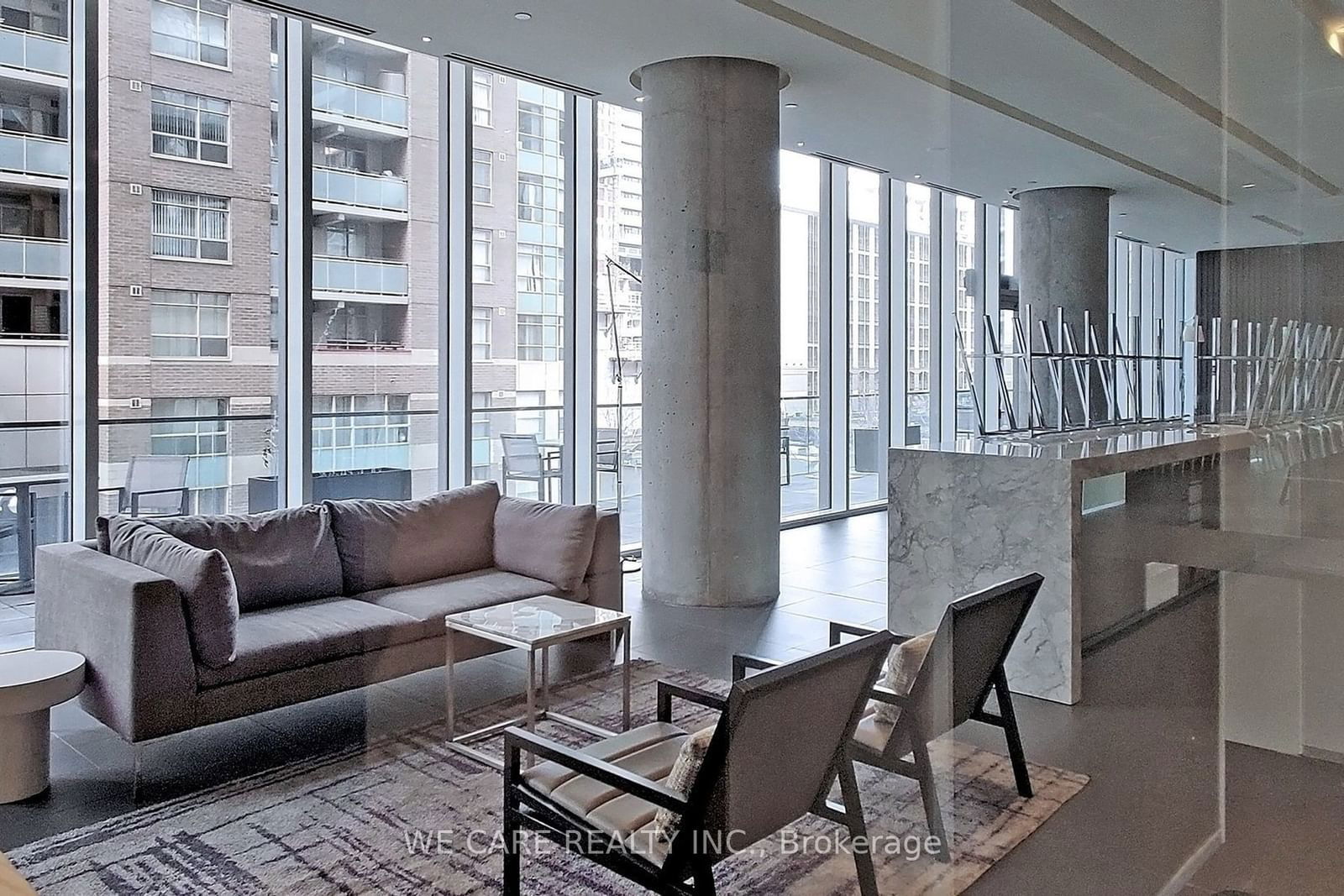 15 Grenville St, unit 1410 for sale