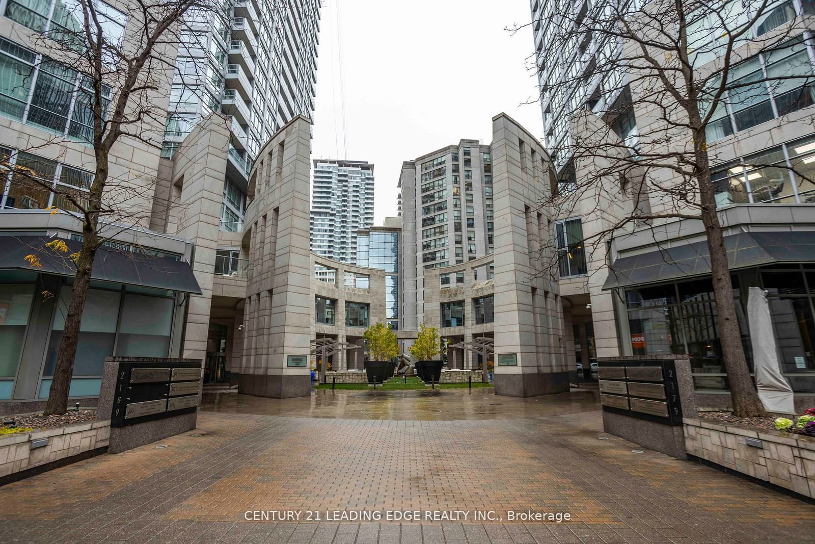 2191 Yonge St, unit Loft #5 for sale