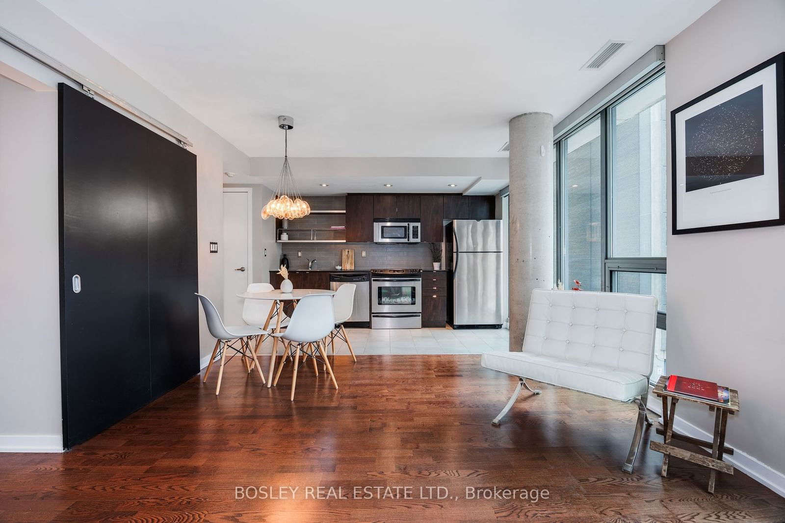 33 Lombard St, unit 412 for sale