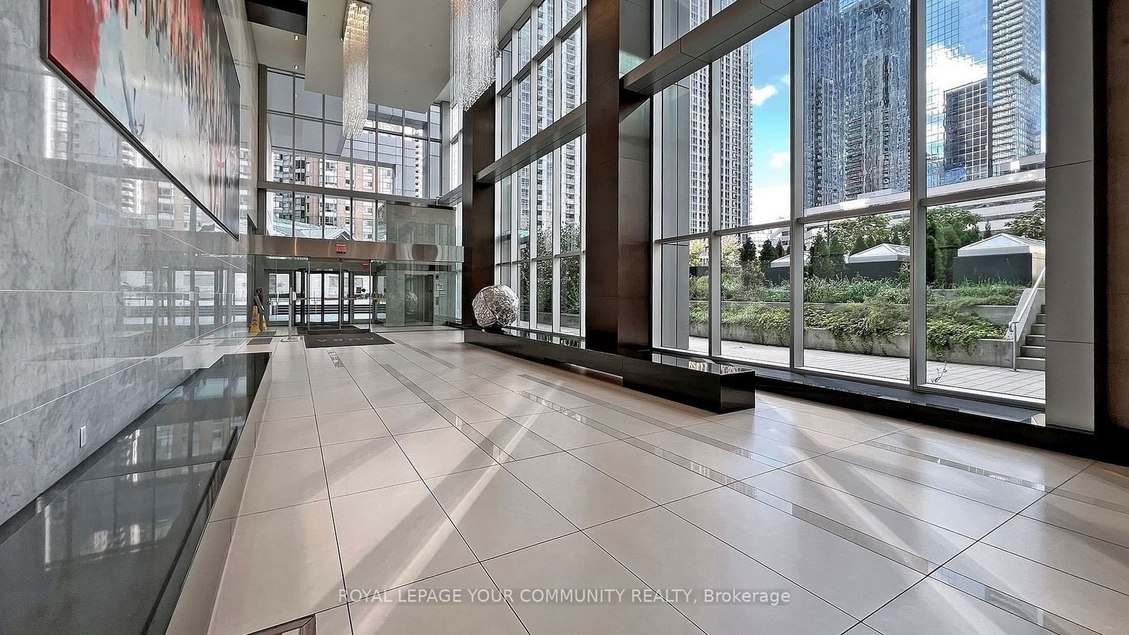 386 Yonge St, unit 4313 for rent