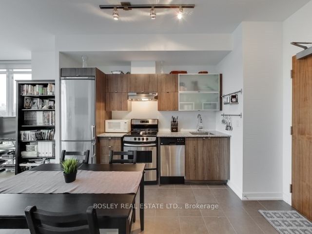 170 Fort York Blvd, unit 903 for rent