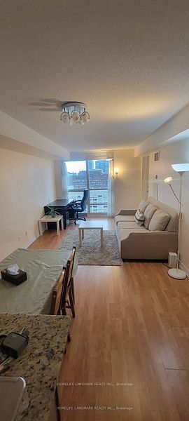 761 Bay St, unit 2104 for rent