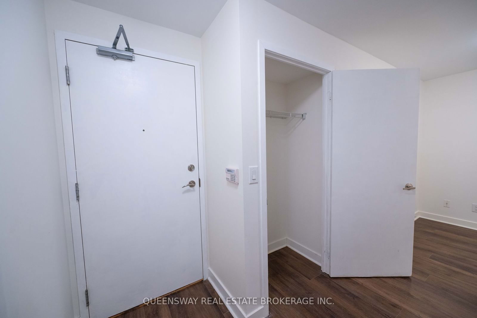 320 Richmond St E, unit 208 for sale