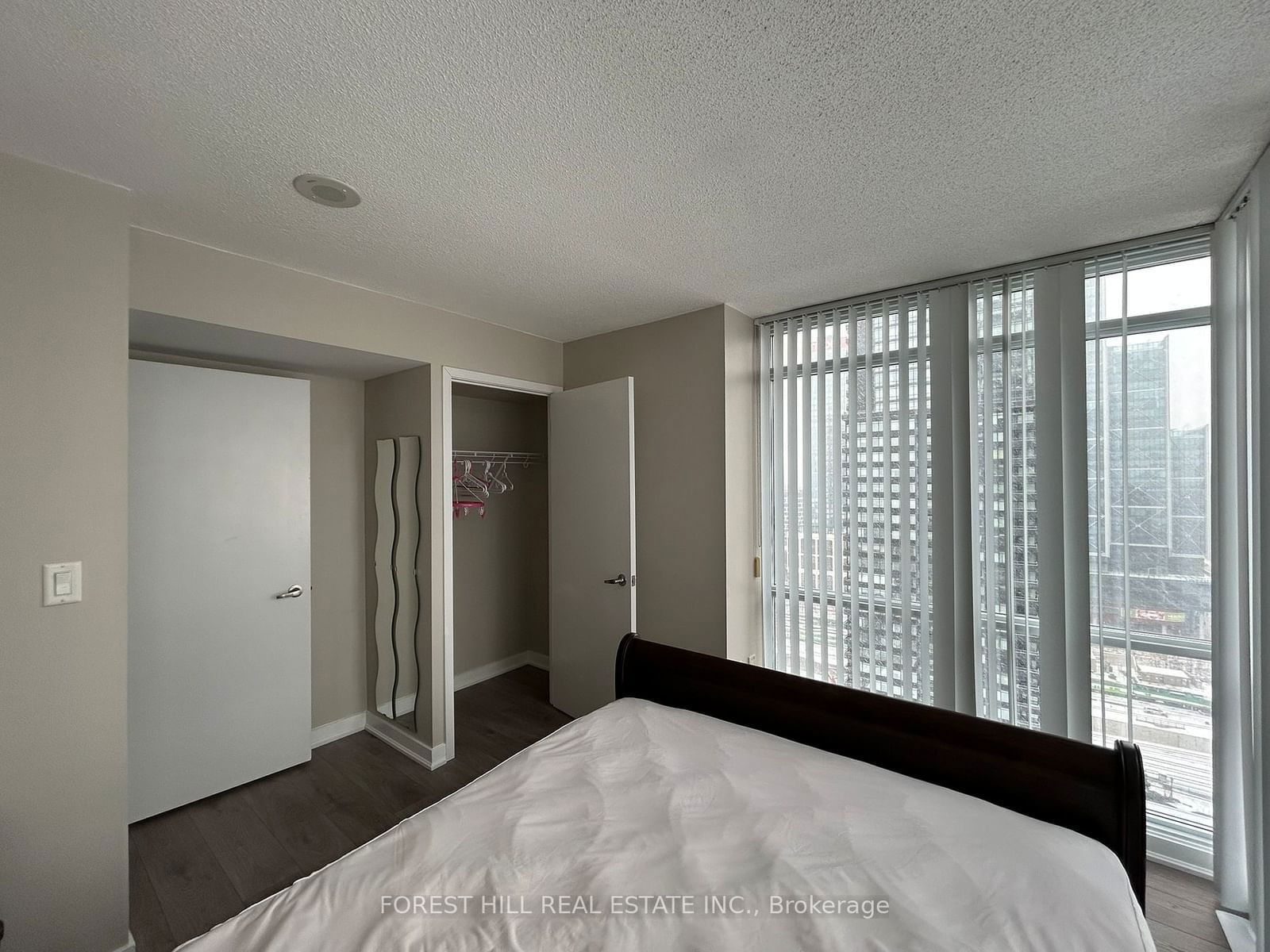 15 Fort York Blvd, unit 2906 for rent