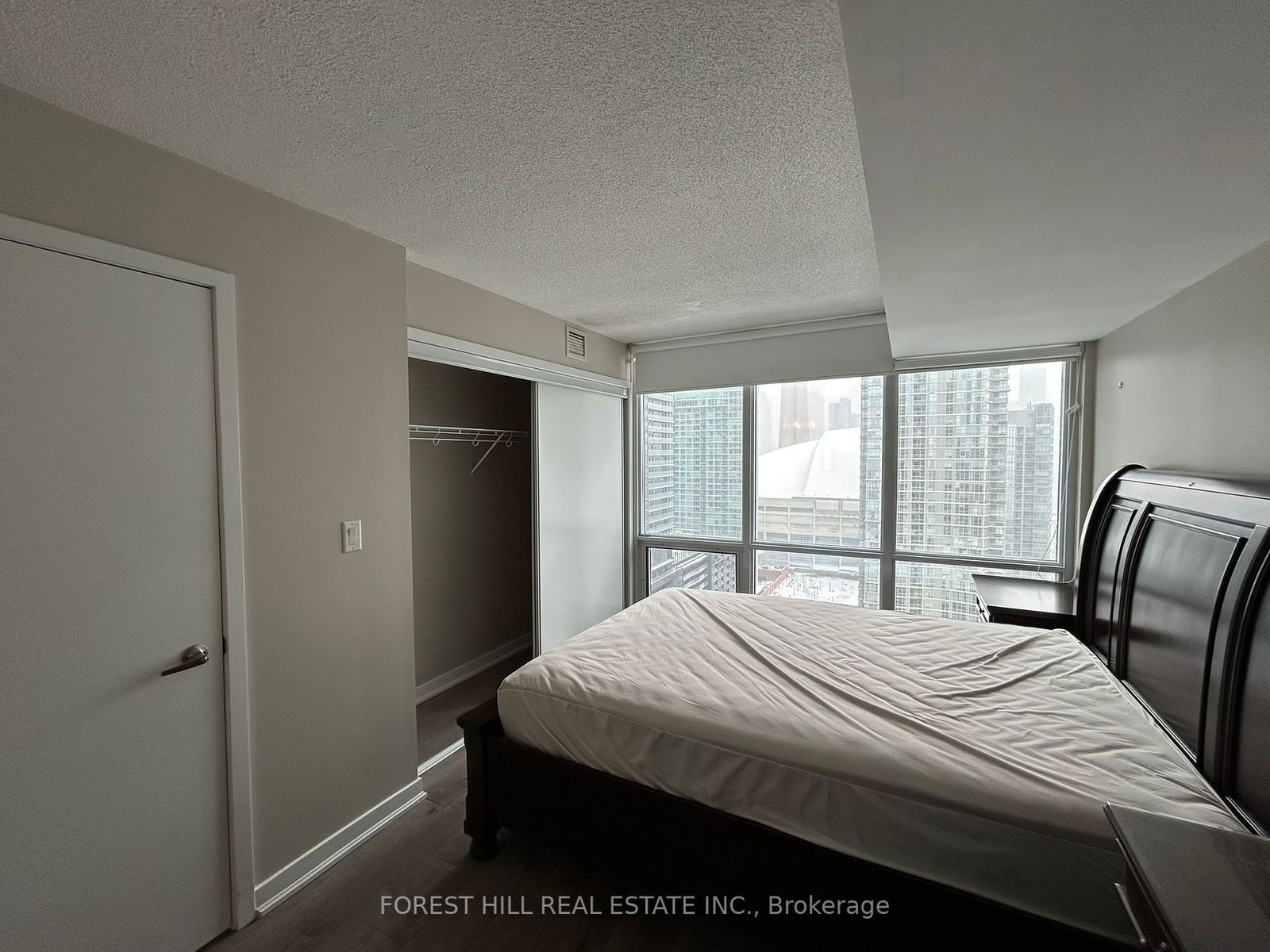 15 Fort York Blvd, unit 2906 for rent