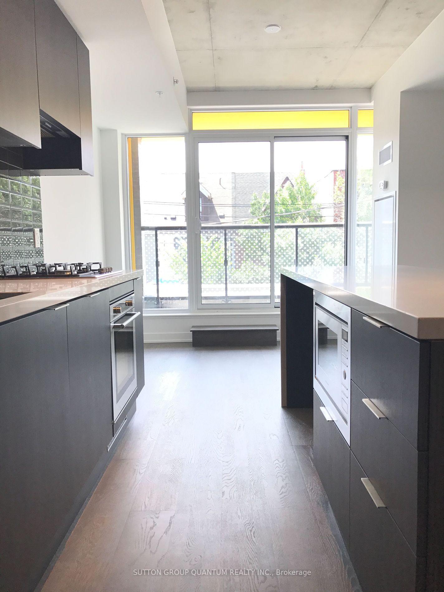 109 Ossington Ave, unit 205 for rent