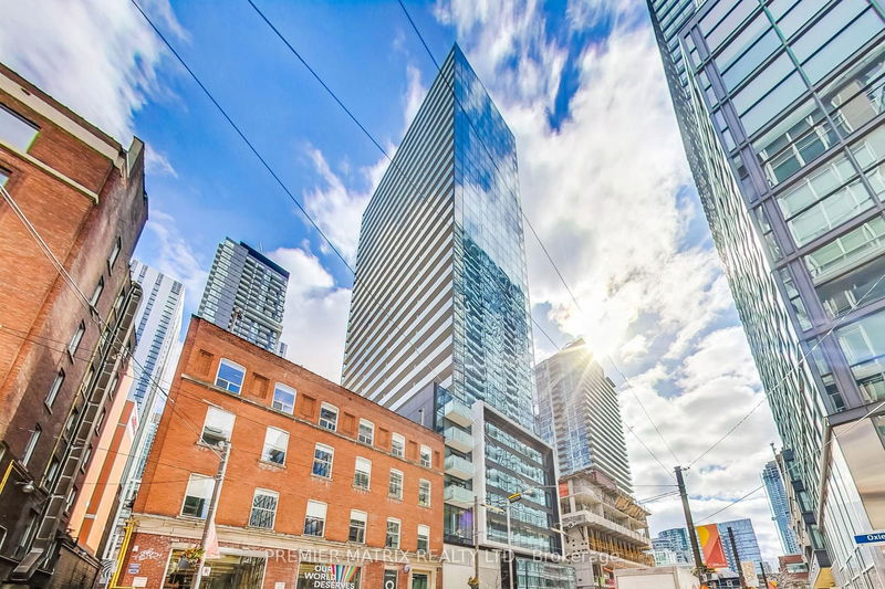 11 Charlotte St, unit 1301 for rent