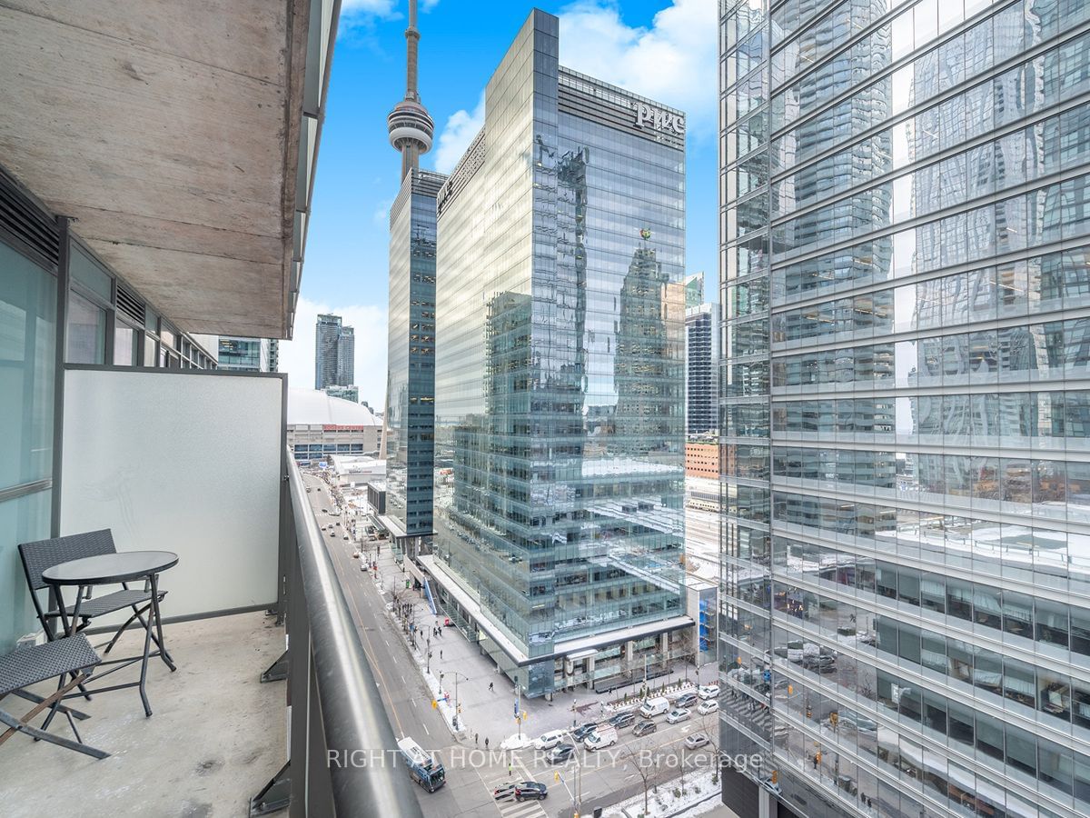 65 Bremner Blvd, unit 1406 for sale