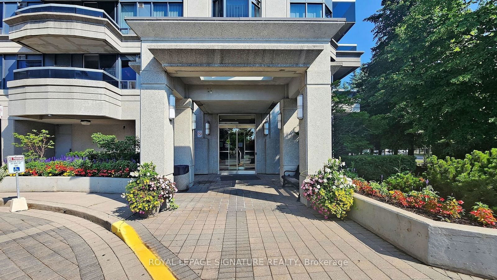 35 Finch Ave E, unit 2503 for sale