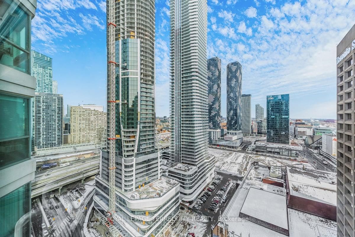 10 Yonge St, unit 2609 for sale