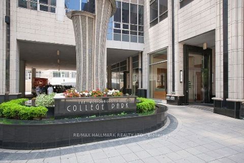 761 Bay St, unit 2012 for rent