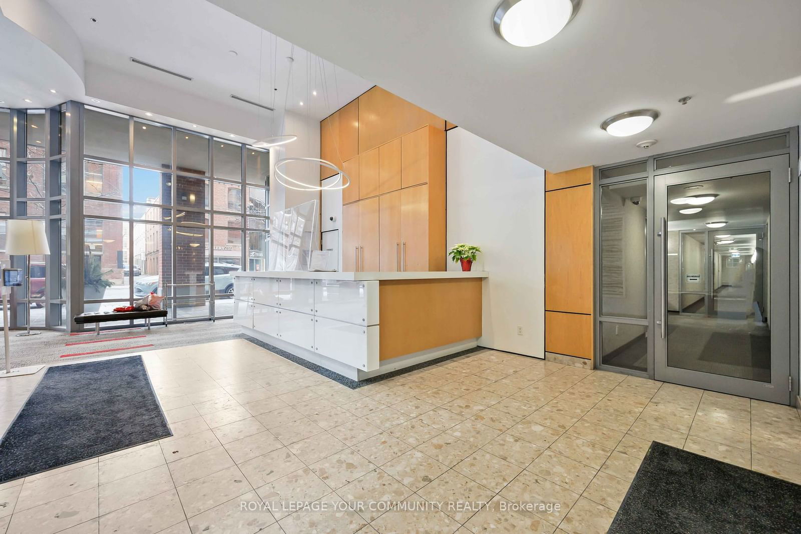 255 Richmond St E, unit 1010 for sale