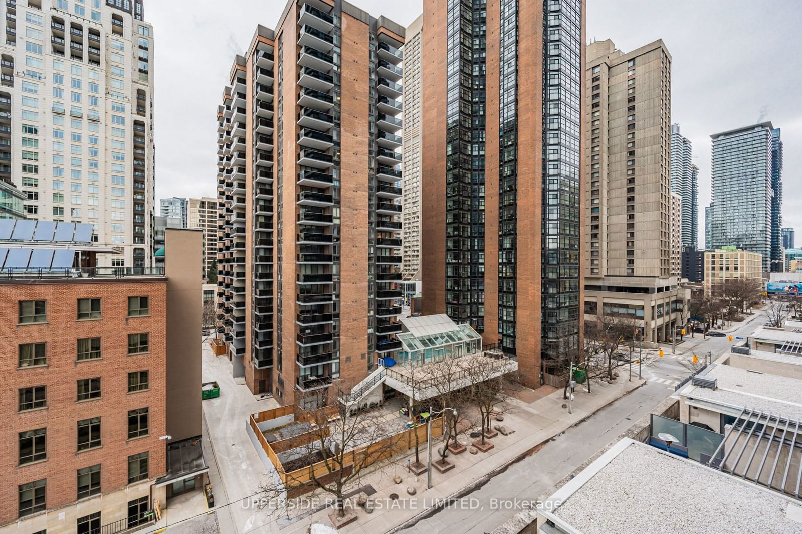 65 St. Mary St, unit 608 for sale