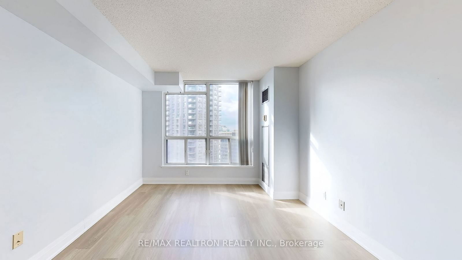 24 Wellesley St W, unit 1902 for sale