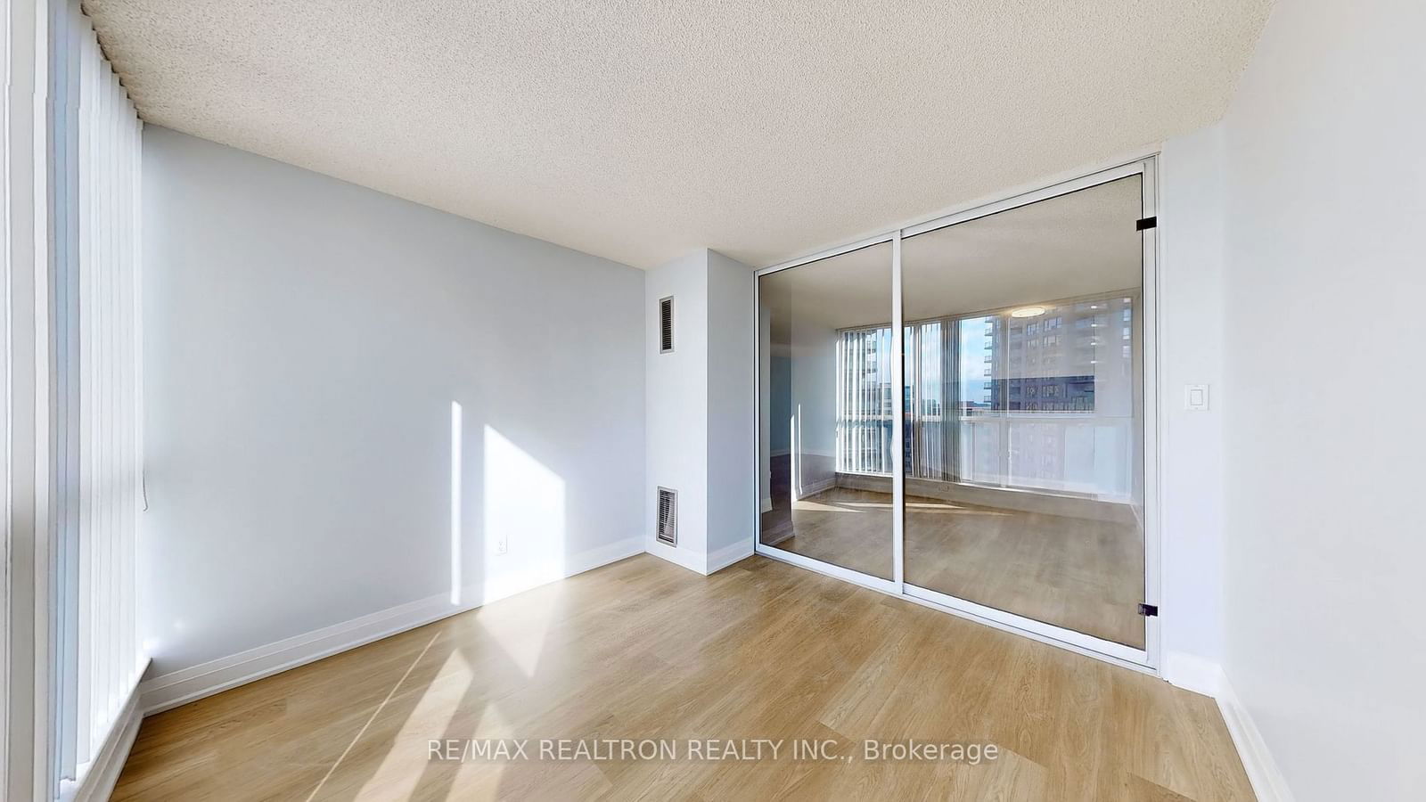 24 Wellesley St W, unit 1902 for sale