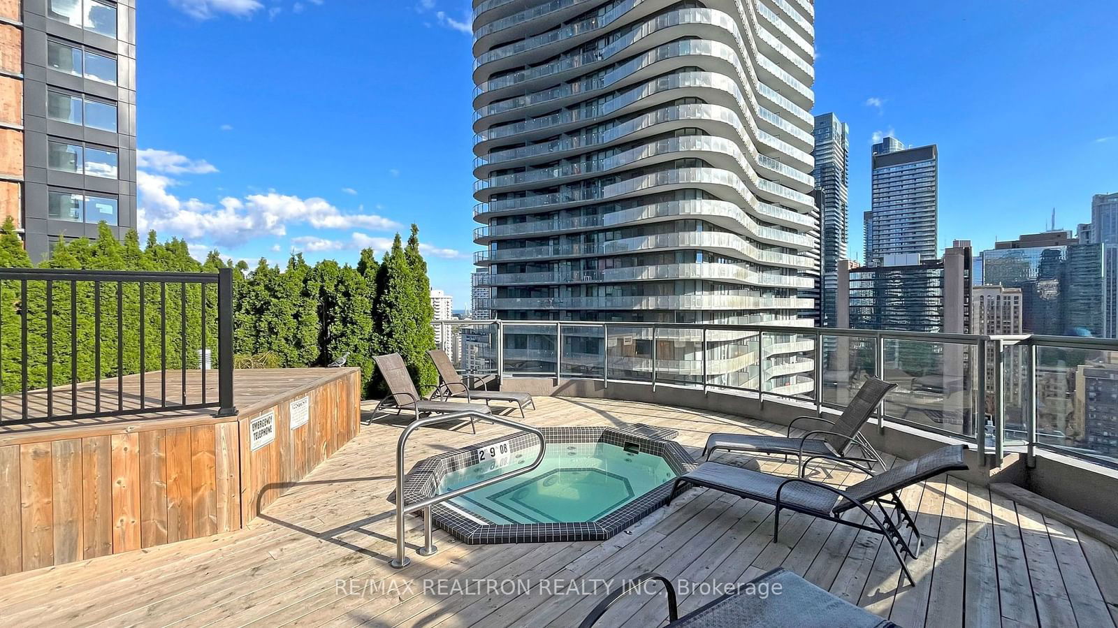 24 Wellesley St W, unit 1902 for sale