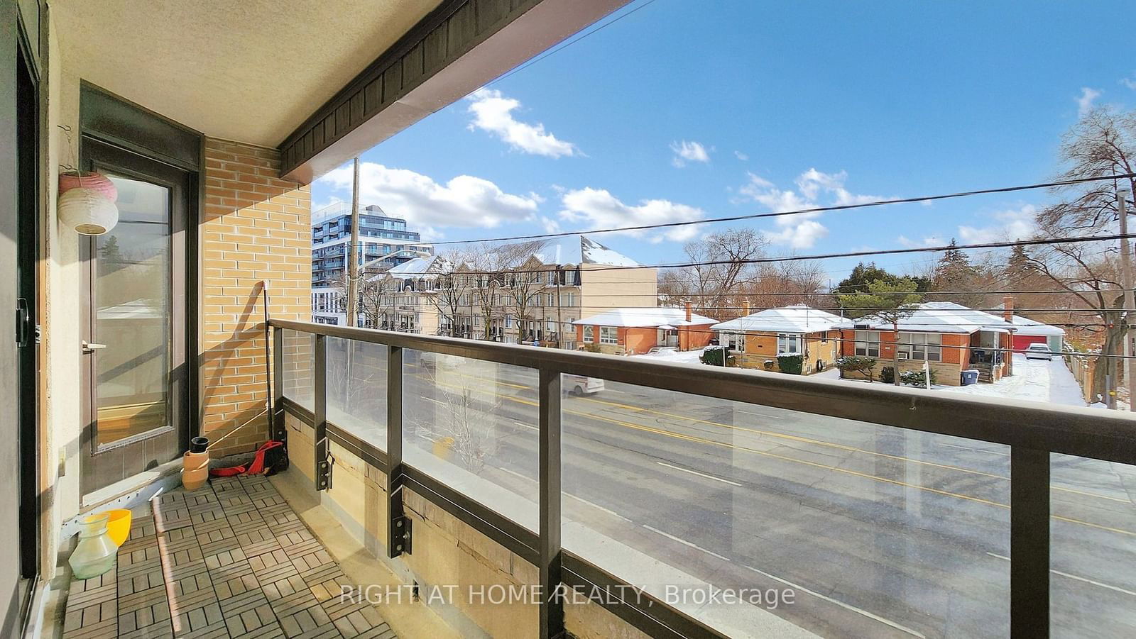 760 Sheppard Ave W, unit 212 for rent