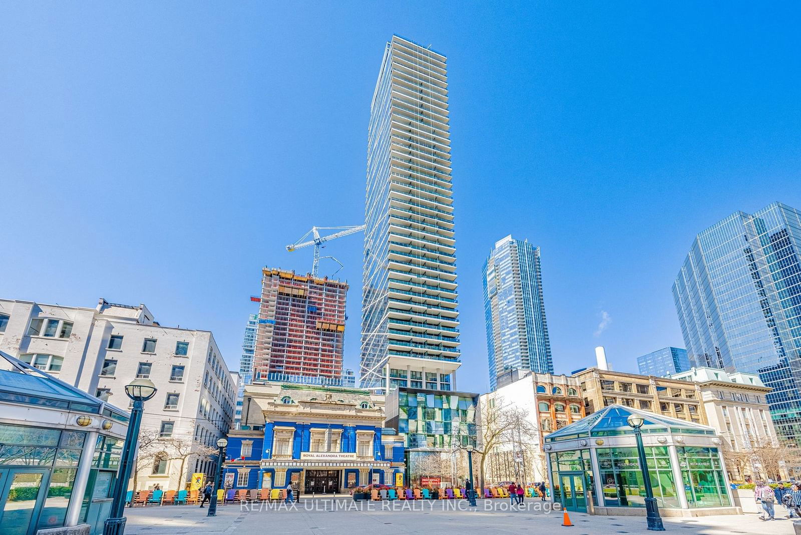 Theatre Park, Downtown, Toronto