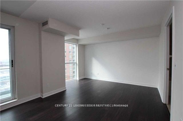 100 Western Battery Rd, unit 2104 for rent