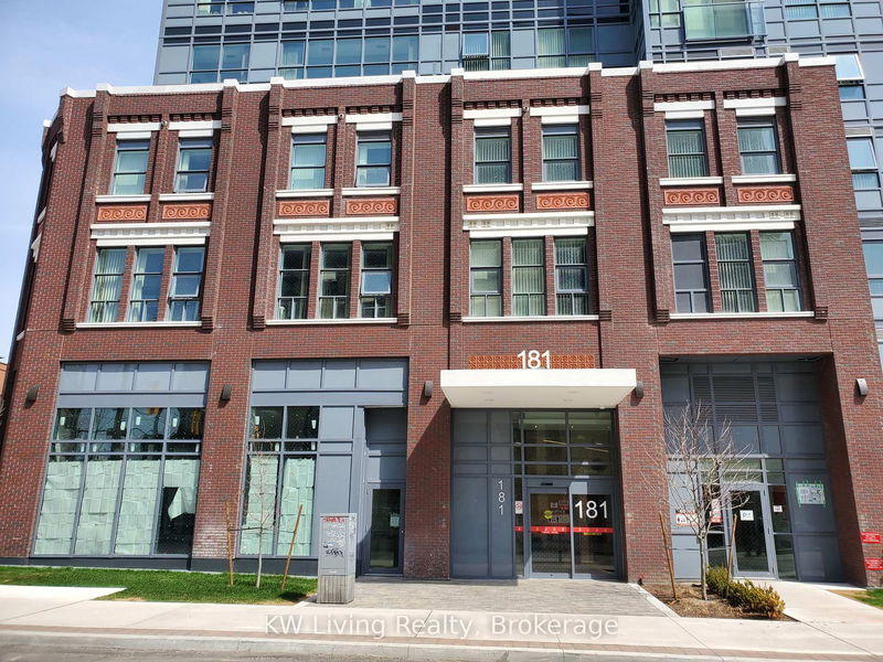 181 Huron St, unit LPH04 for rent