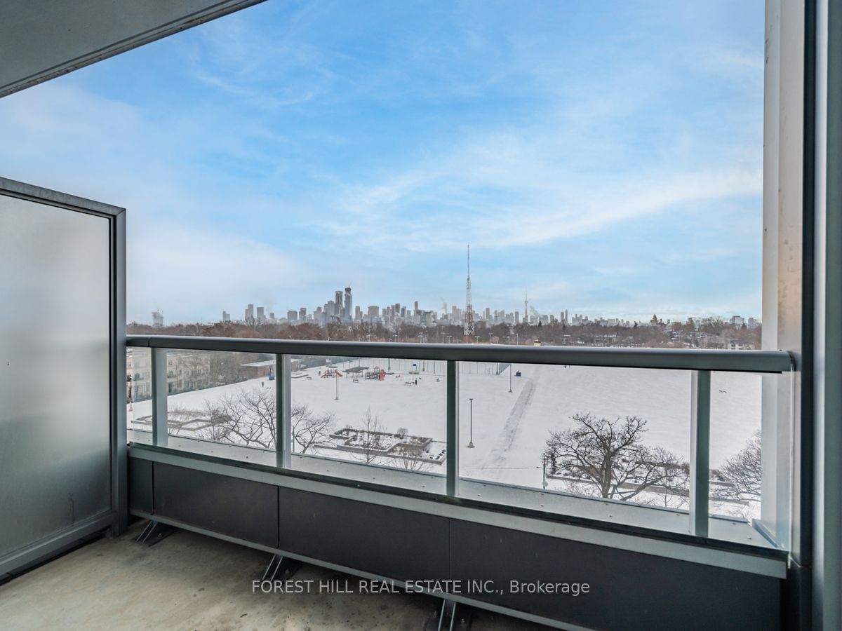 6 Parkwood Ave, unit 610 for sale