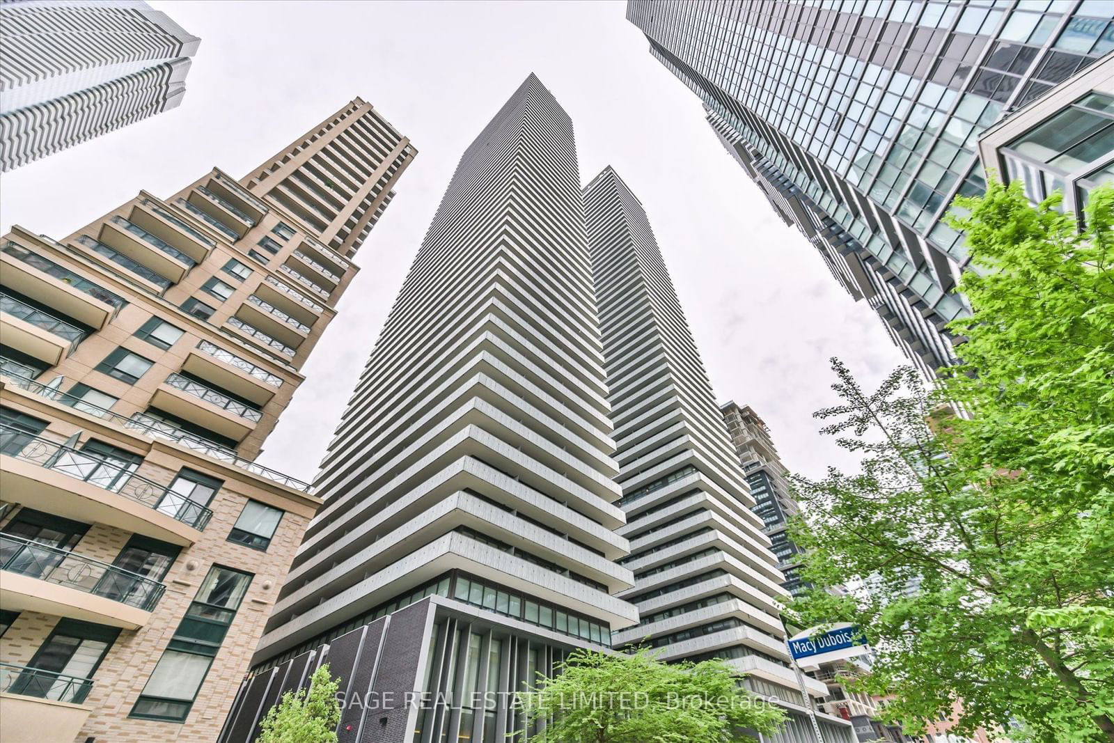 42 Charles St E, unit LPH4901 for sale