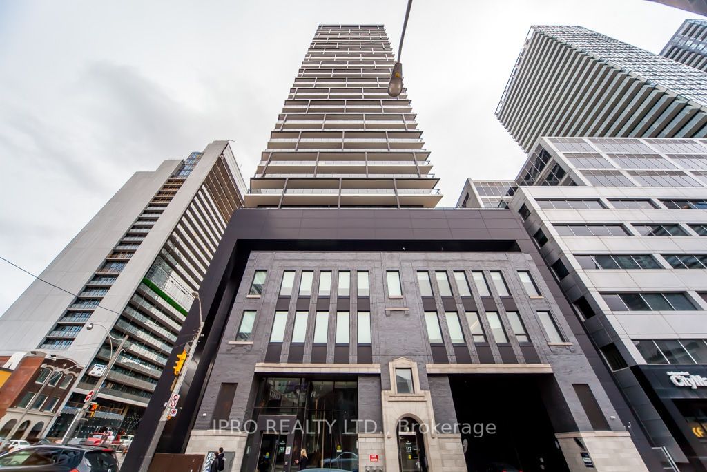 125 Peter St, unit 2212 for rent