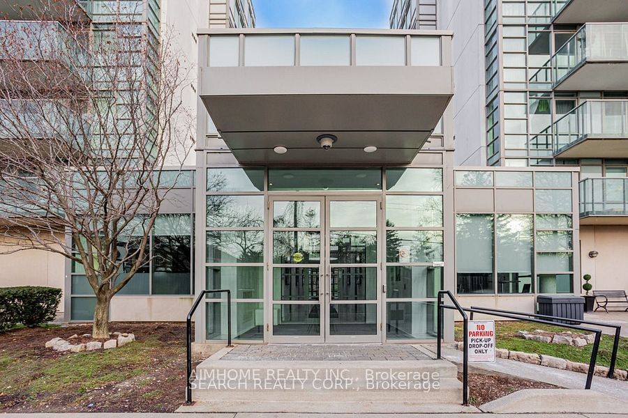 3830 Bathurst St, unit 410 for sale