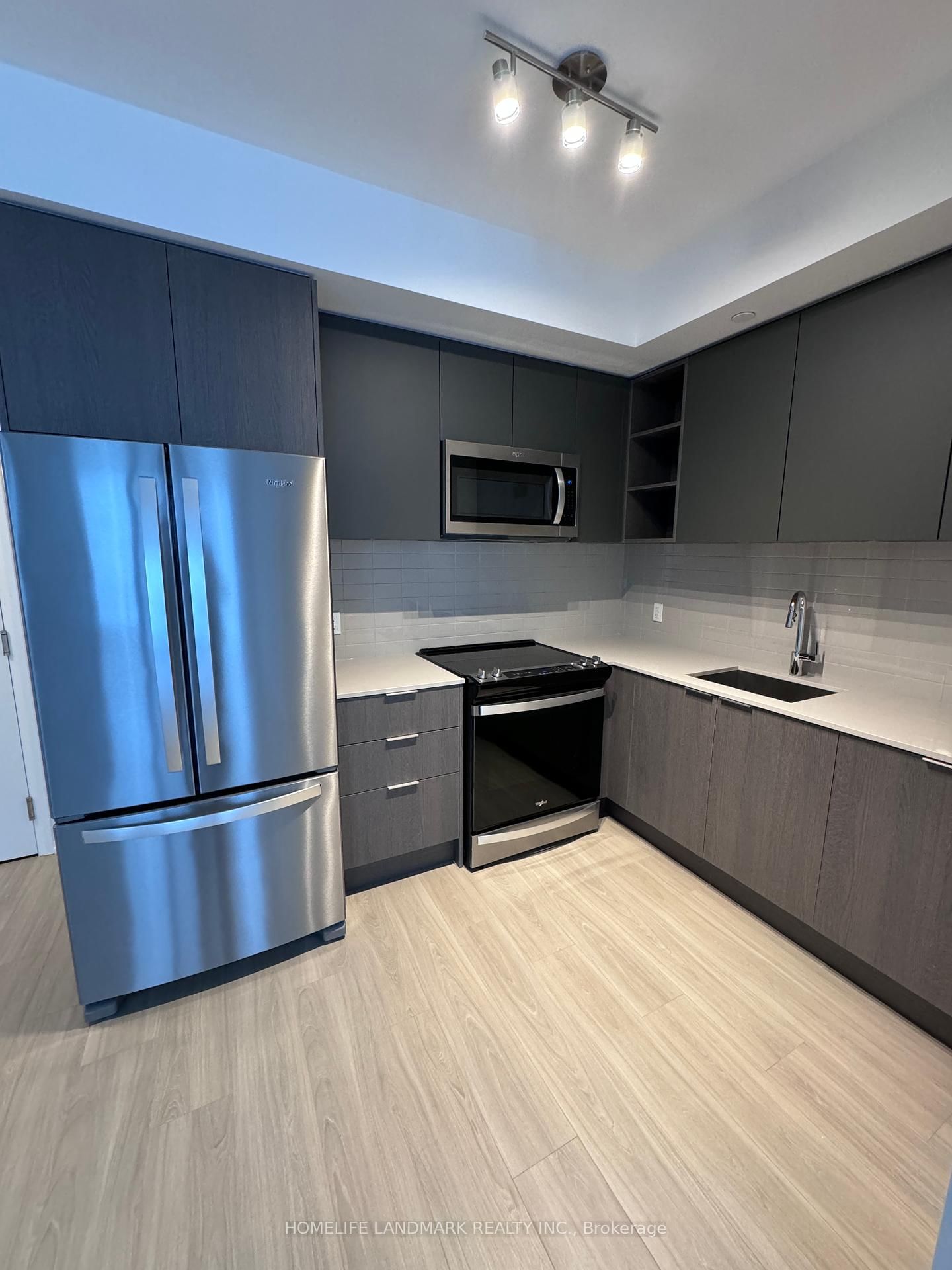 50 Dunfield Ave, unit 1511 for rent